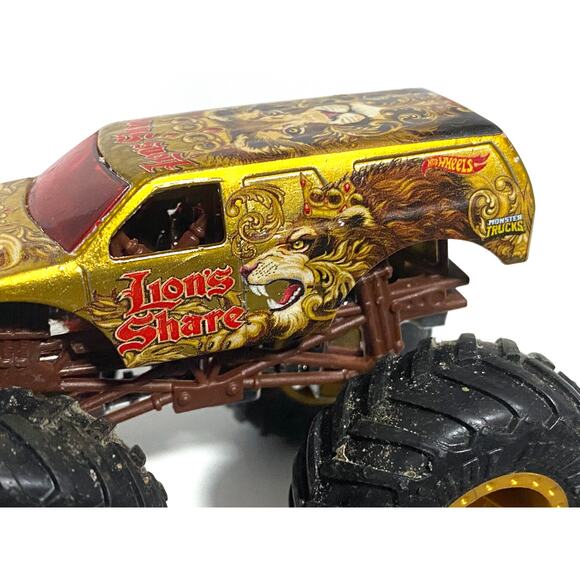 Hot Wheels Lion's Share Gold Monster Trucks Loose Die Cast Toy Car 1:64 - Picture 5 of 7